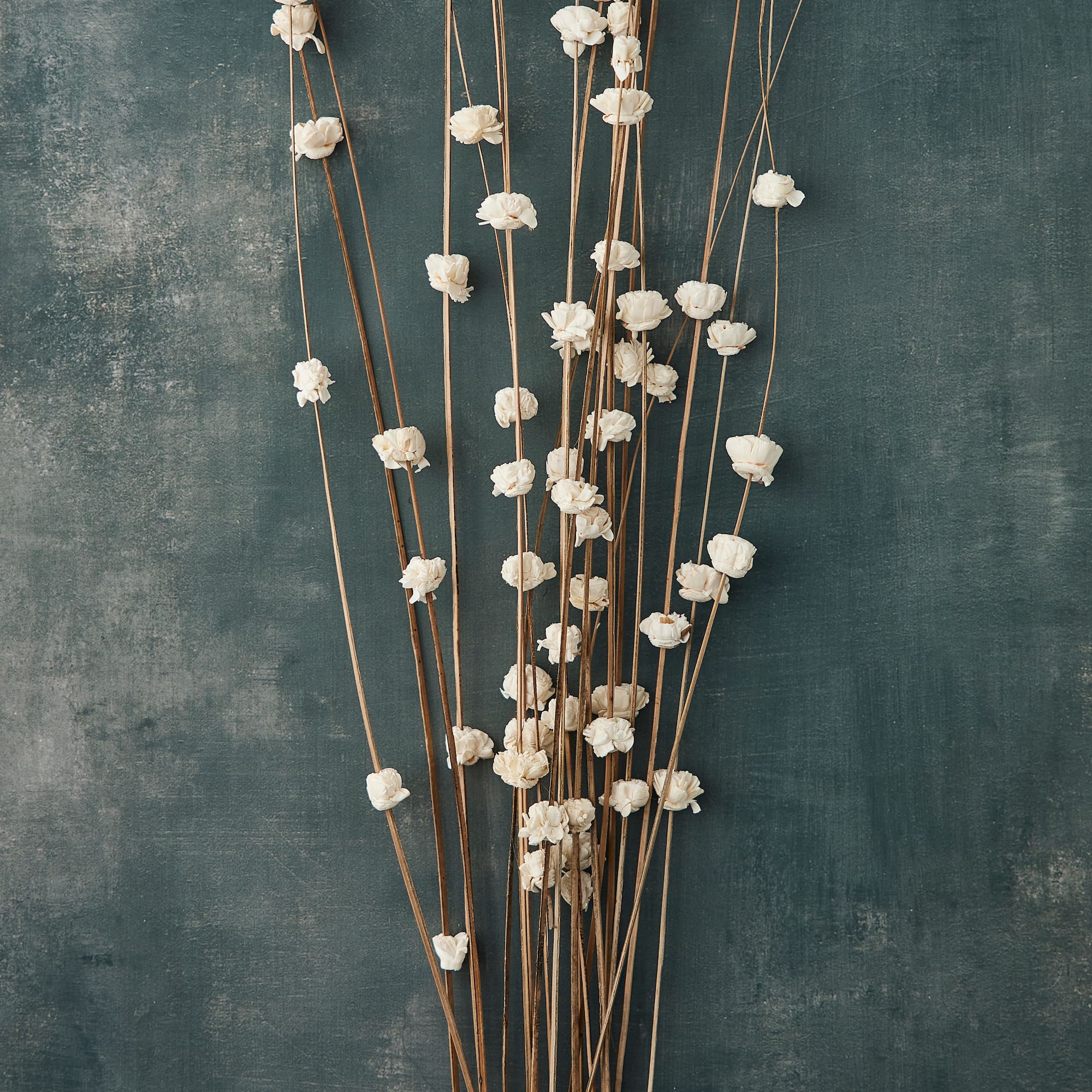 Natural Ting Bunches with Sola Flowers